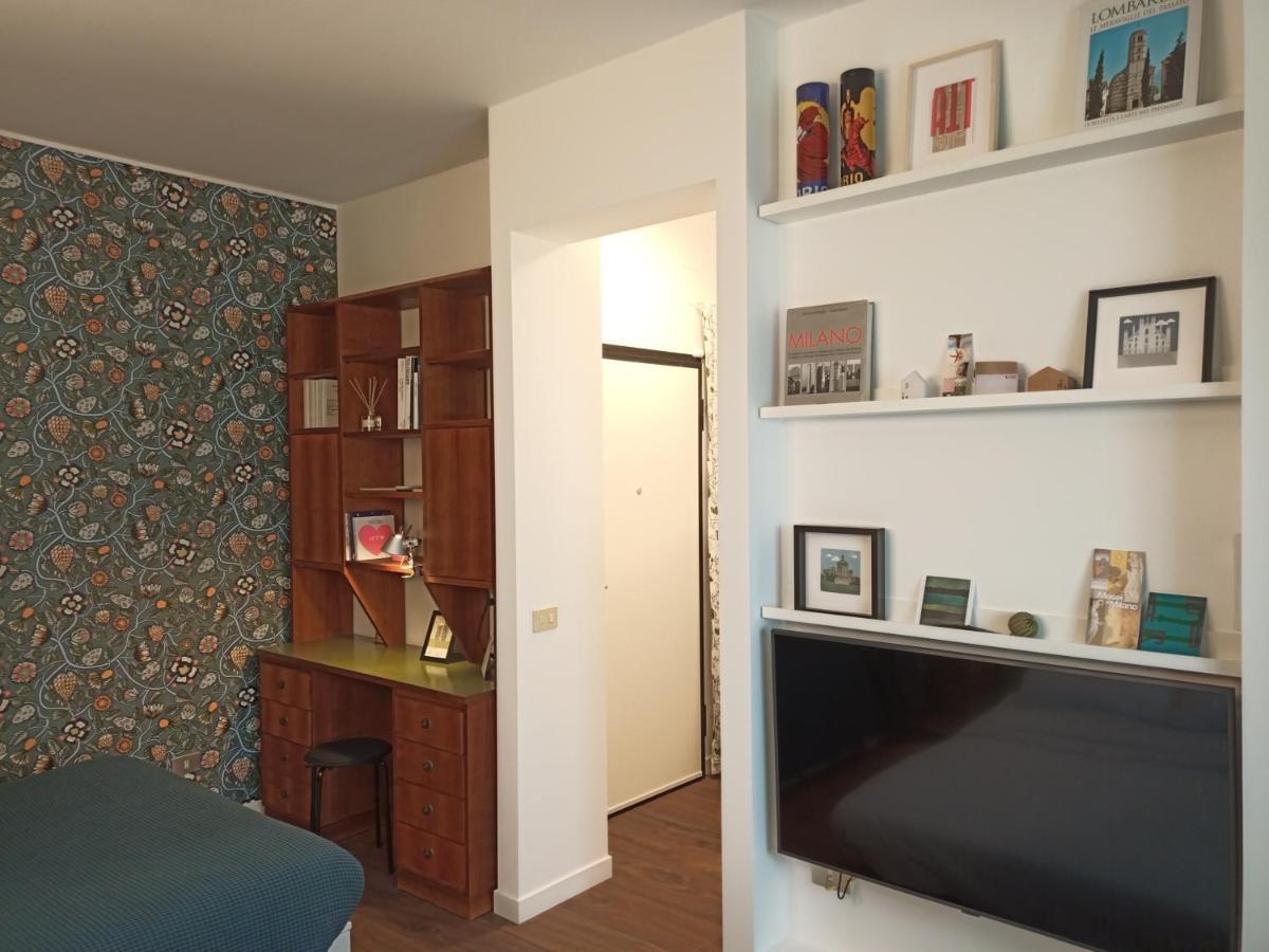 Fiuggi12 Lägenhet Milano Exteriör bild